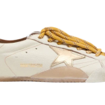 Golden Goose True-Star in white nappa leather with gold star and beige suede heel tab(Women's)