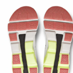 On Running Cloudflyer 4 White/Hay