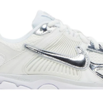 Air Zoom Vomero 5 'Chrome Toe'