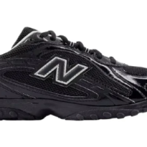 New Balance 204L Black Timberwolf
