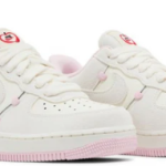 Nike Air Force 1 Low - Valentine's Day 2025
