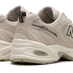 New Balance 530 Ivory