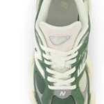 New Balance 9060 – Nori