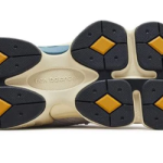 New Balance 9060 – Taro Plum Brown