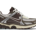 Air Zoom Vomero 5 'Earth Fossil'