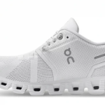 On Running Cloud 5 All White