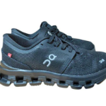 On cloud x4 kids black