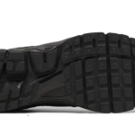 Air Zoom Vomero 5 'Triple Black'