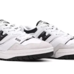 New Balance 550 – Sea Salt Black