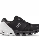 On Running Cloudflyer 4 Black/White