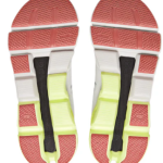 On Running Cloudflyer 4 White/Hay