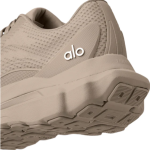 Alo Runner Gravel