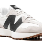 New Balance 327 Moonbeam – Black Gum