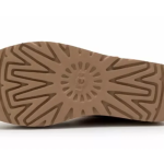 UGG Classic Ultra Mini Platform Boot – Chestnut