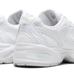 New Balance 530 – Triple White