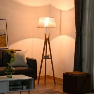 Floor Lamp Wood -748100