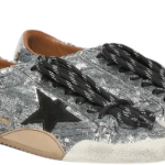 Golden Goose True-Star in silver sequins with black star and silver leather heel tab(Women's)