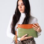 Metallic Texture Clutch-green