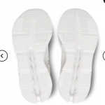 On Running Cloudnova Undyed/White