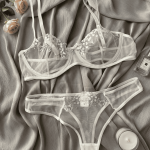 Fleur Blanche Lingerie set