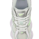 New Balance 9060 – White Taro