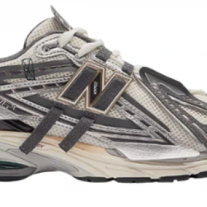 New Balance 1906A – Silver Metallic