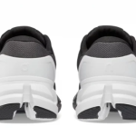 On Running Cloudflyer 4 Black/White