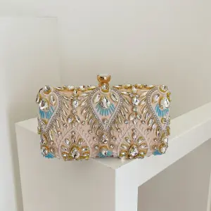 Rose Elyndra Clutch