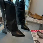 Black Leather Zipper Boots