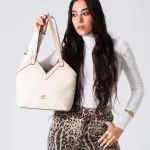 V-Cut Shoulder Bag-beige