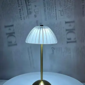 LUMI Dome Glass Lamp