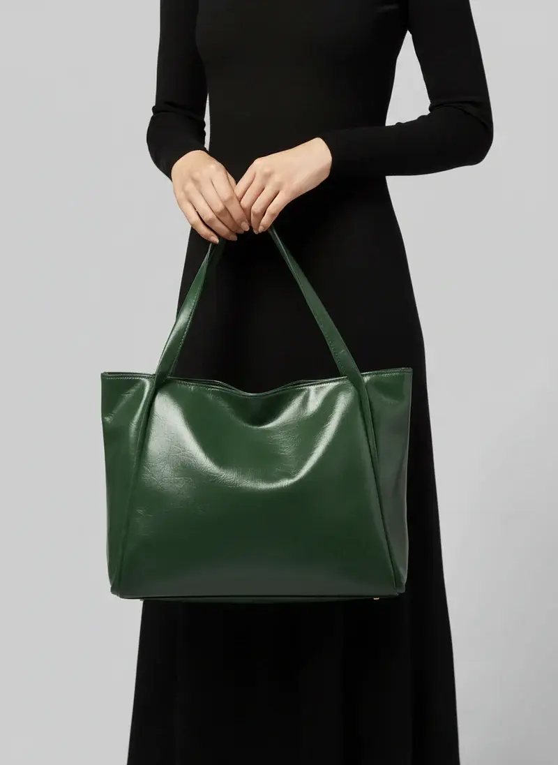 Simple bag with a practical design BA-34