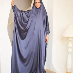 GREY SATIN MALHAFA ISDAL