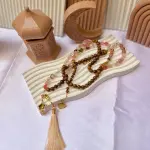 Serene Threads (خيوط السكينة)
