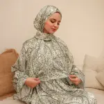 GREEN AURORA PRINT DRESSY SATIN ISDAL