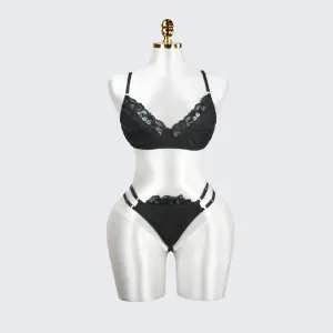 Classic Black Lace Underwire Bra Panty Set