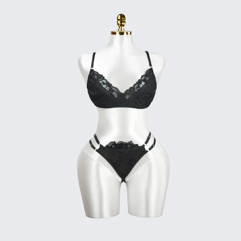 Classic Black Lace Underwire Bra Panty Set