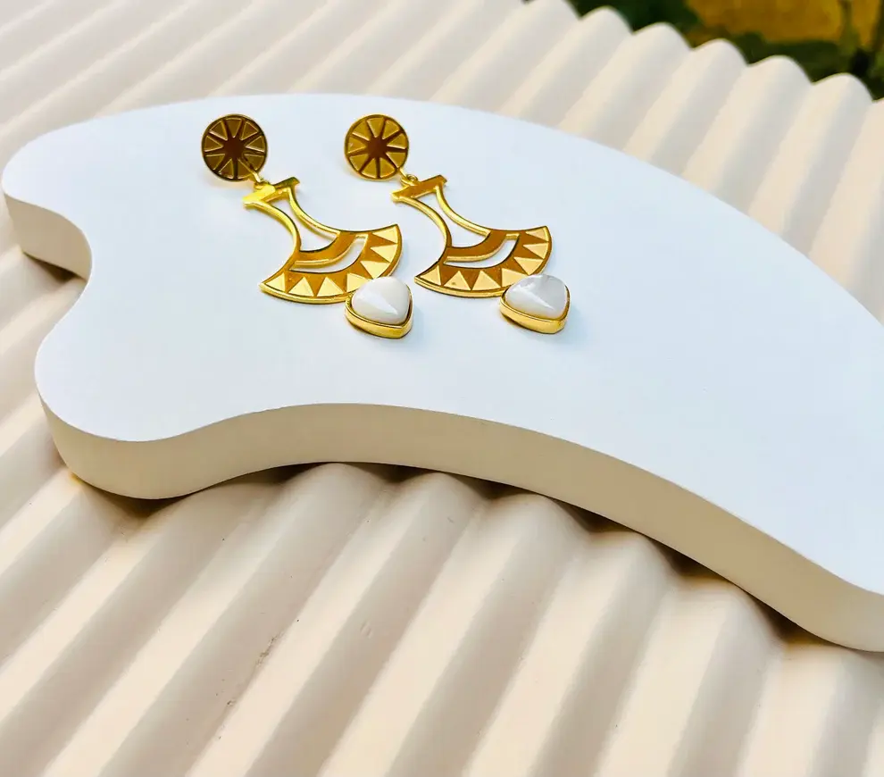 Nefro earring