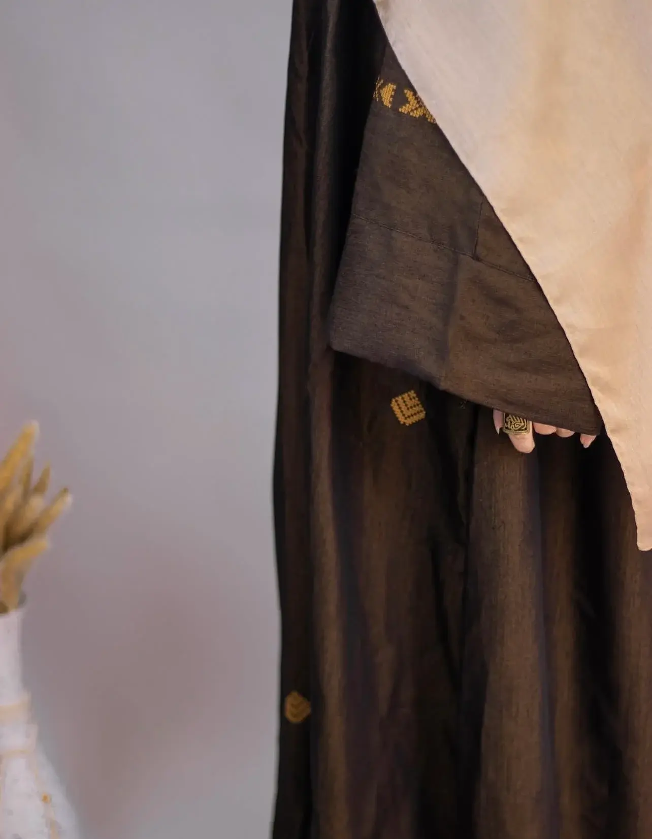 رِمال و نُحاس
