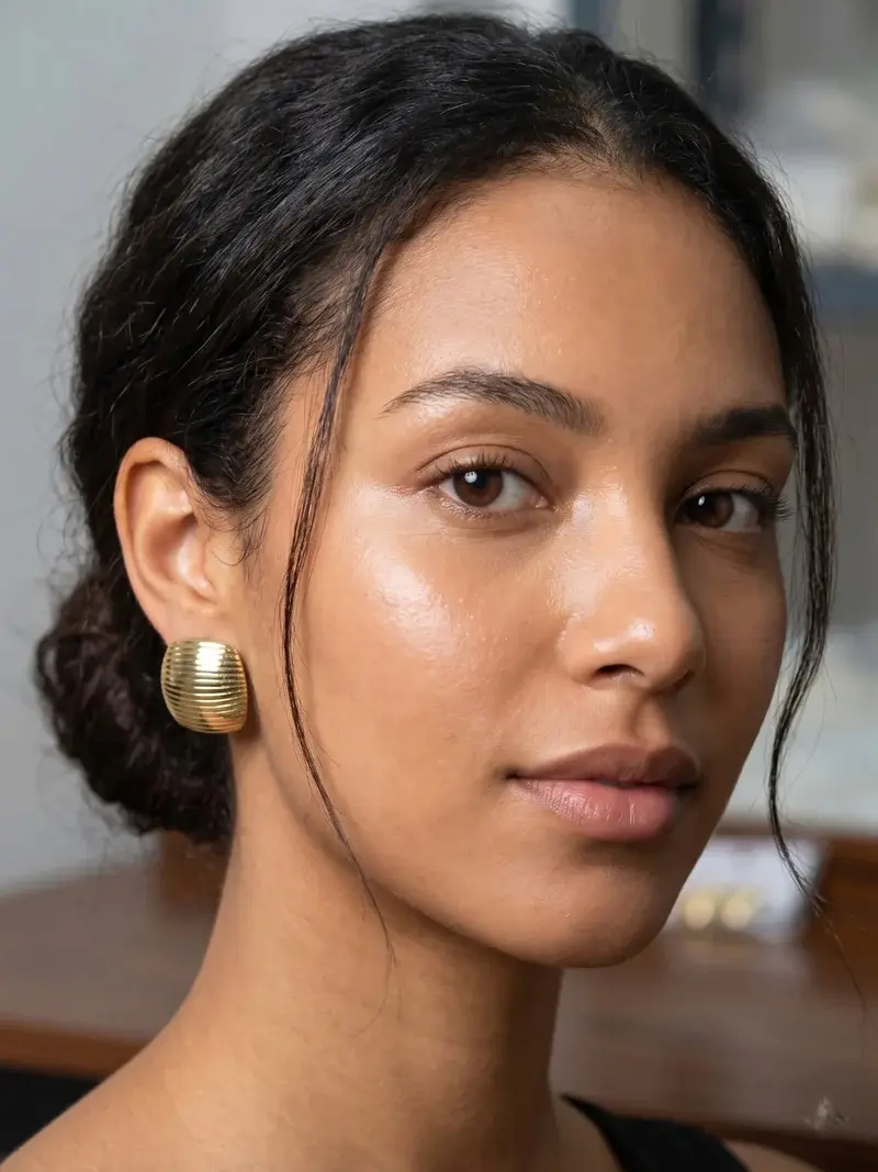 Ribbed Domed Stud Earrings EA-216