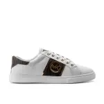 sneakers distinctive designs - MK