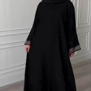 LUXURY CLASSIC BLACK ABAYA WITH EMBROIDERED ORGANZA TRIM A11