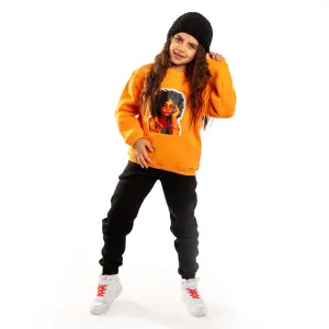 Orange Sweatshirt with "woman face" Print 🧡👧