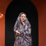 COLORPOP PAISLEY PRINT SATIN MALHAFA ISDAL