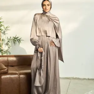 MAUVE SHADOWS SATIN DRESS ISDAL