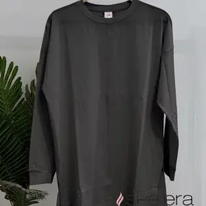 Line T-Shirt