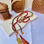 Yaqeen Glow (نور اليقين).