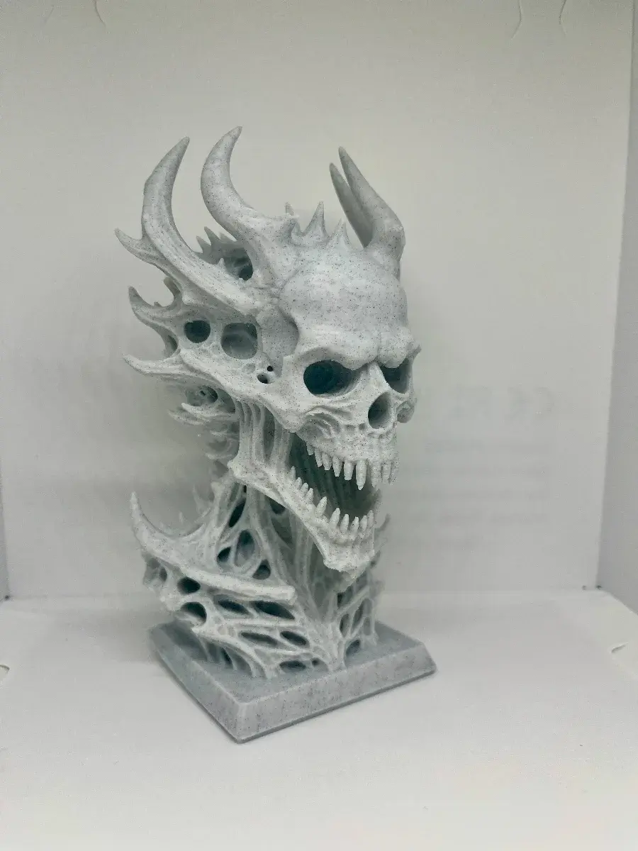 Thorned Revenant Skull Bust