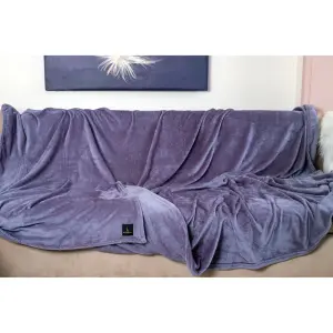 Flannel Fleece Throw Blanket (Dark Grey)