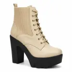 Wide-heeled boot with a stylish design B-26